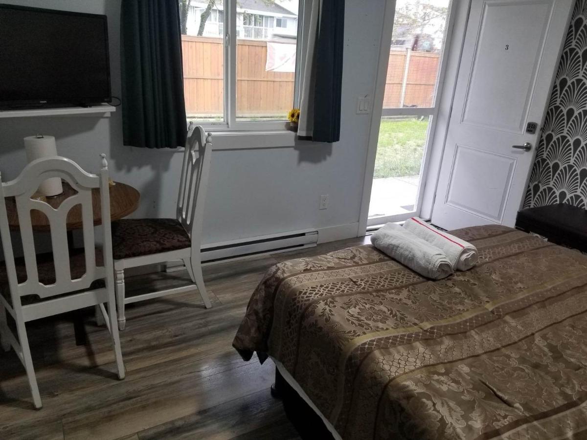 Guest Suite Private Retreat For 2 Guests With Ac - 4 Units Available Abbotsford Esterno foto